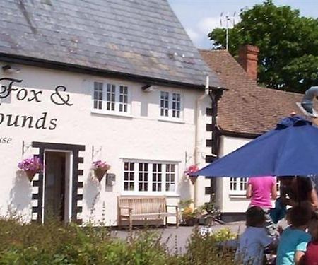 The Fox & Hounds Hotel Faringdon Kültér fotó